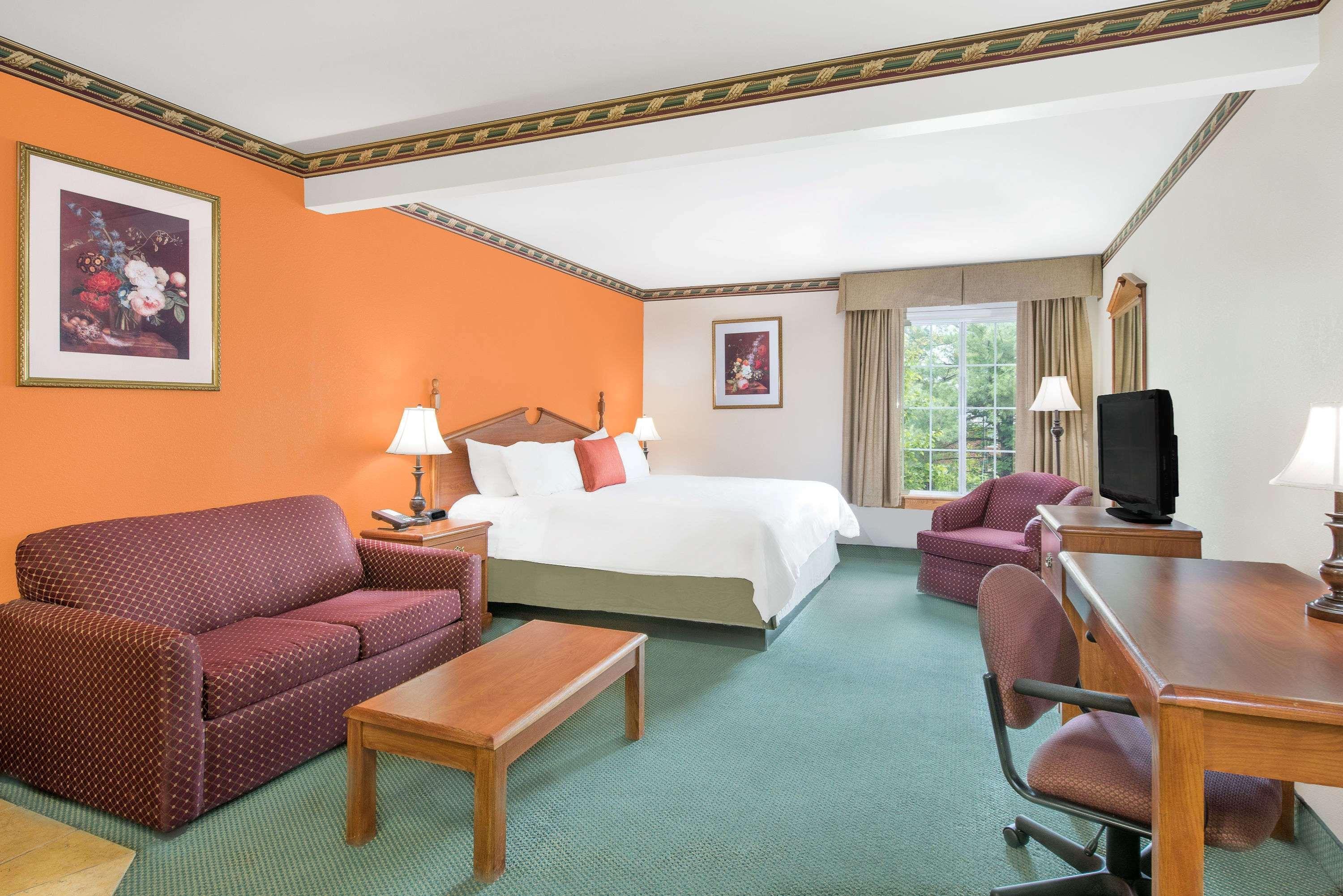 Hawthorn Suites By Wyndham Allentown-Fogelsville Exterior photo
