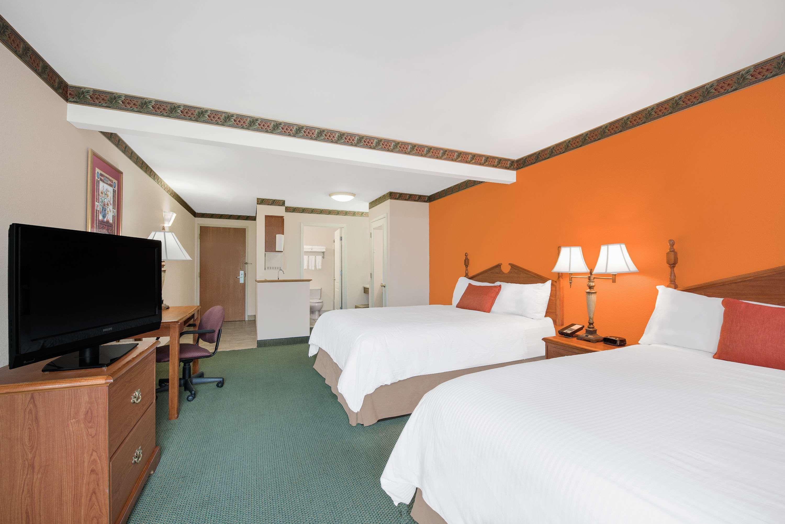 Hawthorn Suites By Wyndham Allentown-Fogelsville Exterior photo