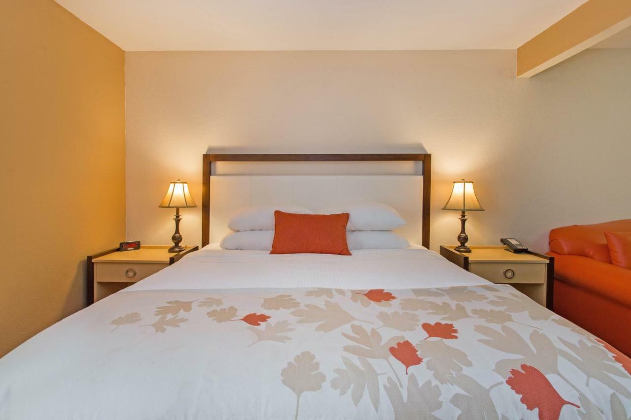 Hawthorn Suites By Wyndham Allentown-Fogelsville Exterior photo